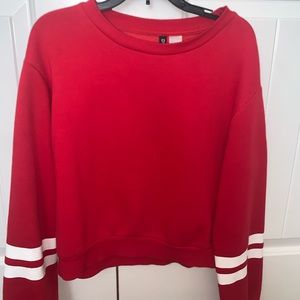 Divided H&M crop top sweatshirt